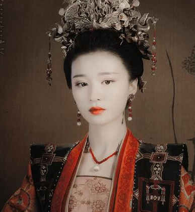 张妼晗历史原型?(张妼晗历史原型多大)