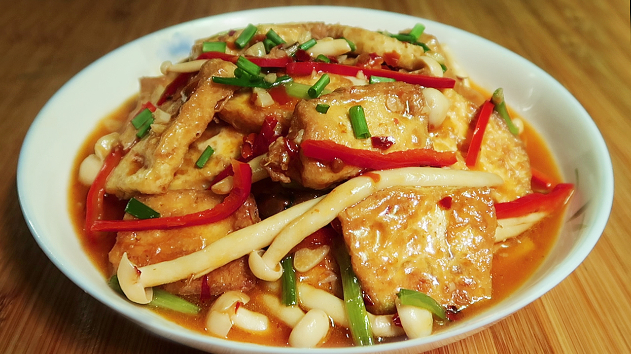 家常豆腐做好吃最简单(家常红烧豆腐最简单做法)
