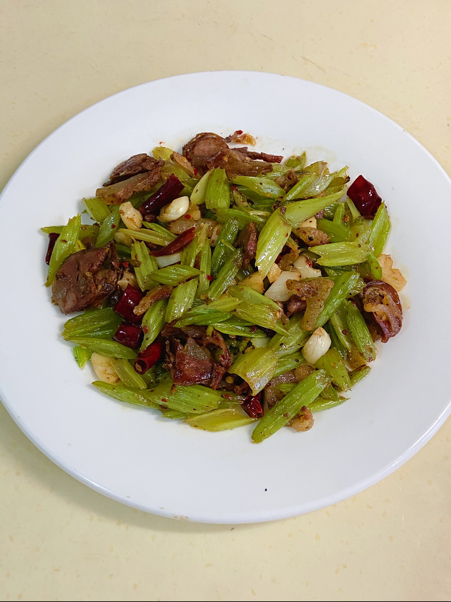 腊肠的做法大全家常菜(腊肠的做法大全家常菜做法大全)